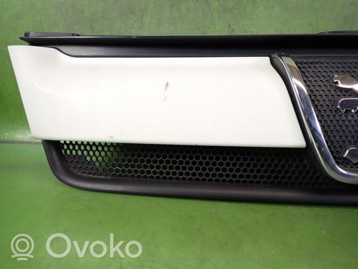 Peugeot Boxer Maskownica / Grill / Atrapa górna chłodnicy 