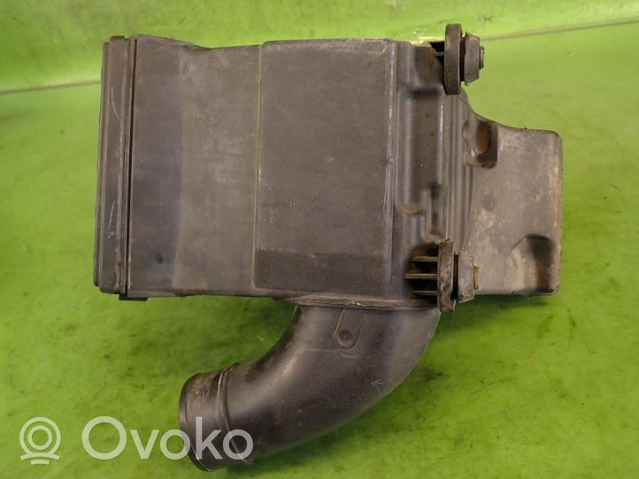 Nissan Micra Osłona / Obudowa filtra powietrza 8200212533C