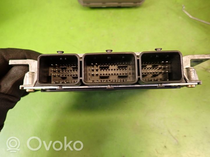 Citroen C5 Engine control unit/module ECU 9643922380