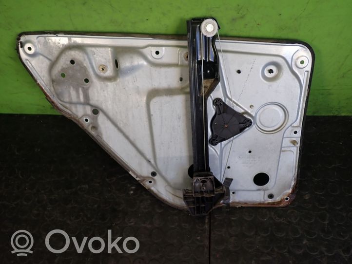 Skoda Fabia Mk1 (6Y) Takaoven ikkunan nostin moottorilla 6Q0959812