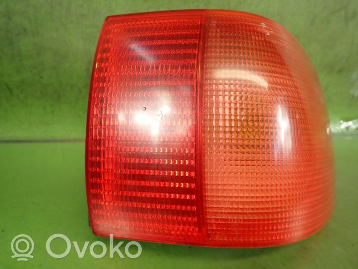 Audi 80 90 S2 B4 Lampa tylna 