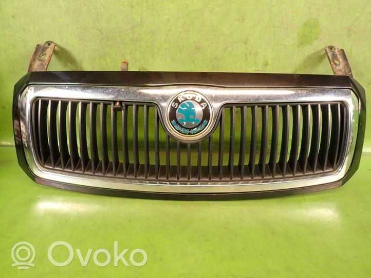 Skoda Fabia Mk1 (6Y) Grille calandre supérieure de pare-chocs avant 6Y0853668