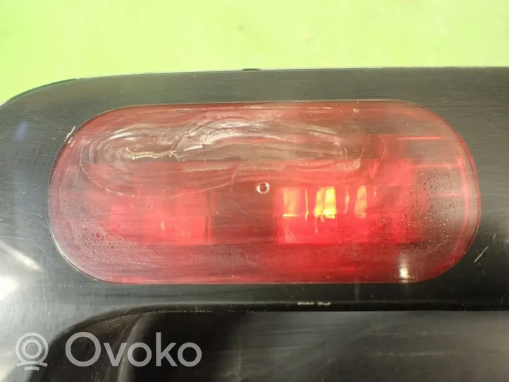 Audi A6 S6 C5 4B Listwa pod lampę tylną 4B5945695