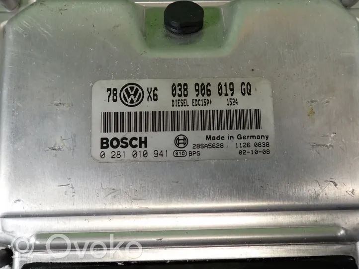 Volkswagen PASSAT B5 Moottorin ohjainlaite/moduuli (käytetyt) 