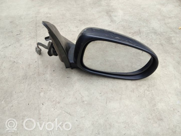 Nissan Almera N16 Plastic wing mirror trim cover E11015827