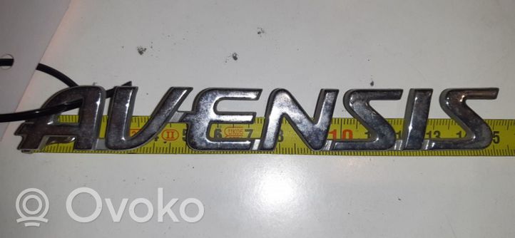 Toyota Avensis T270 Emblemat / Znaczek tylny / Litery modelu 3683T