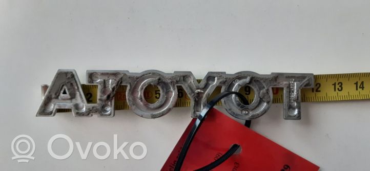 Toyota Avensis T250 Logo, emblème de fabricant 7544105050