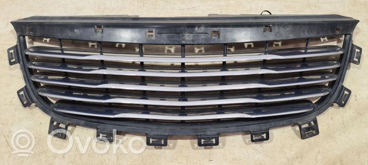 Chrysler Voyager Grille calandre supérieure de pare-chocs avant CR0703901