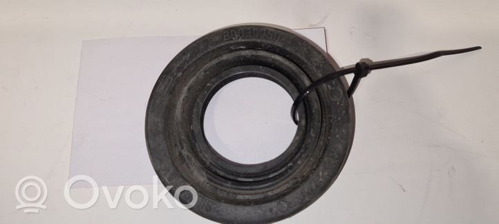 Toyota Auris 150 Osłona żarówki lampy przedniej 89039959