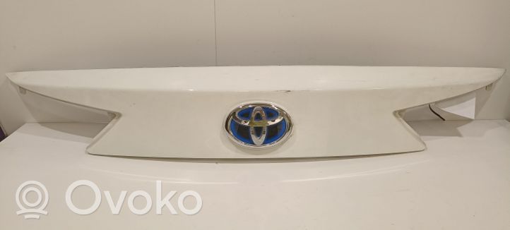 Toyota Auris E180 Bagāžnieka pārsega dekoratīvā apdare (komplekts) 7681102830