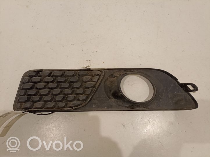 Volvo V70 Grille antibrouillard avant 30678640