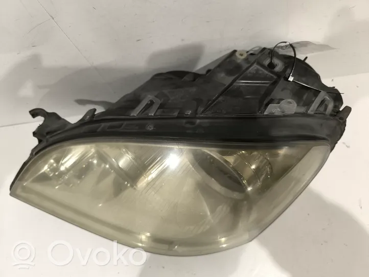 Mercedes-Benz ML W164 Lampa przednia A1648260191