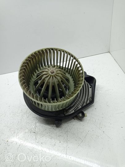 Audi A4 S4 B5 8D Ventola riscaldamento/ventilatore abitacolo 8d1820021