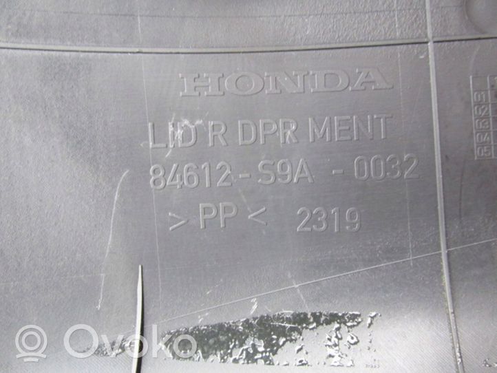 Honda CR-V Muu kynnyksen/pilarin verhoiluelementti 