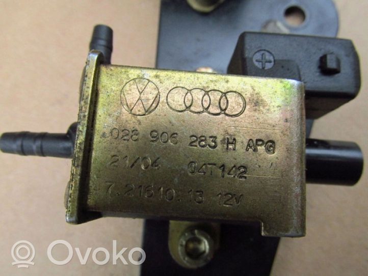 Audi A4 S4 B5 8D Luftklappensteuerungsmotor 