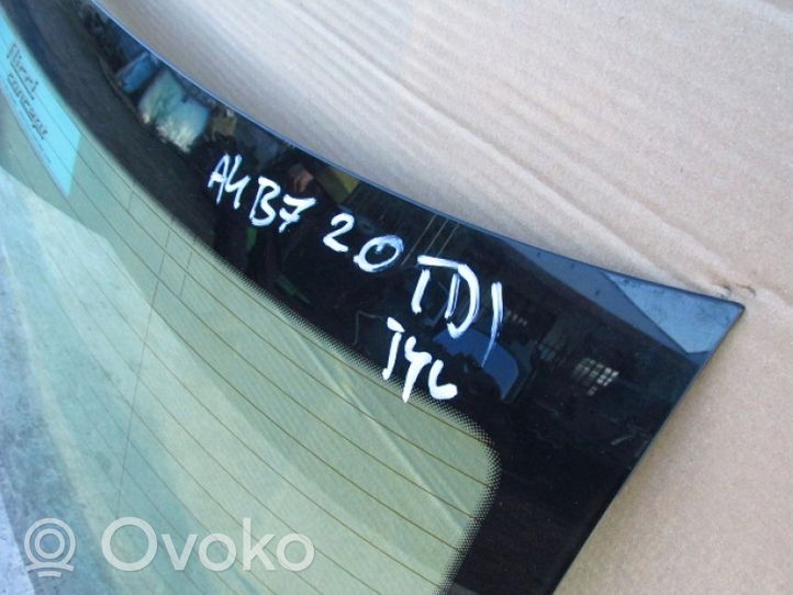 Audi A4 S4 B5 8D Rear windscreen/windshield window 