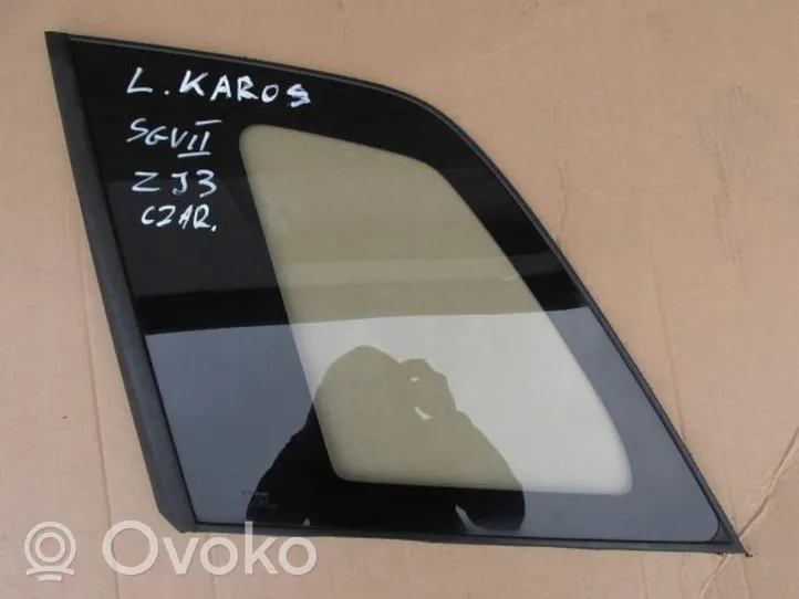 Suzuki Vitara (LY) Fenêtre latérale avant / vitre triangulaire Grand