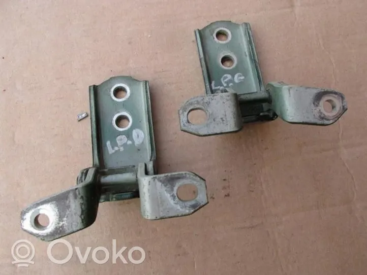 Suzuki Vitara (LY) Front door hinge set Grand