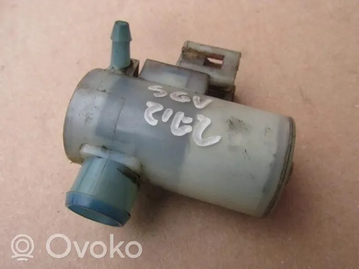 Suzuki Vitara (LY) Pompa spryskiwacza szyby przedniej / czołowej Suzuki