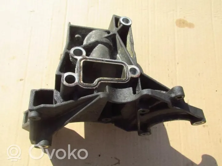 Audi A6 S6 C7 4G Power steering pump mounting bracket Audi