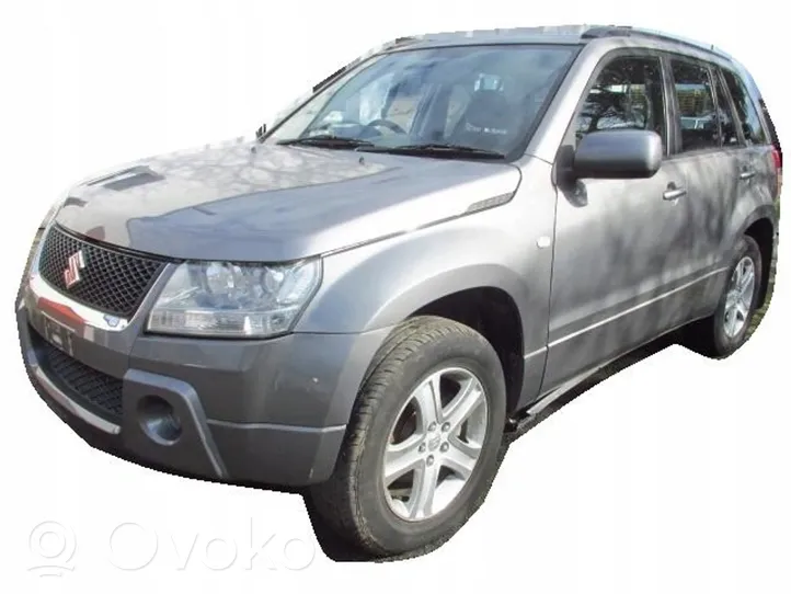 Suzuki Vitara (LY) Etuoven saranasarja Grand