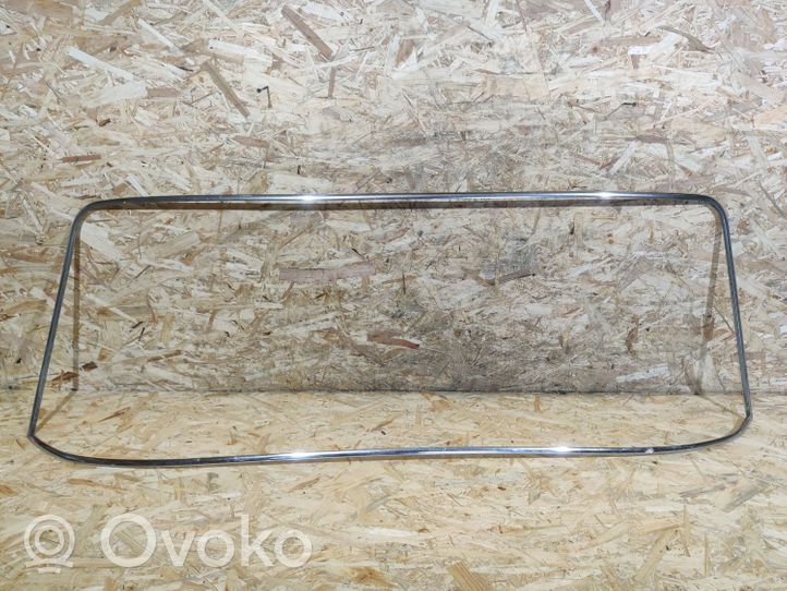 Rolls-Royce Silver Shadow Windshield trim 