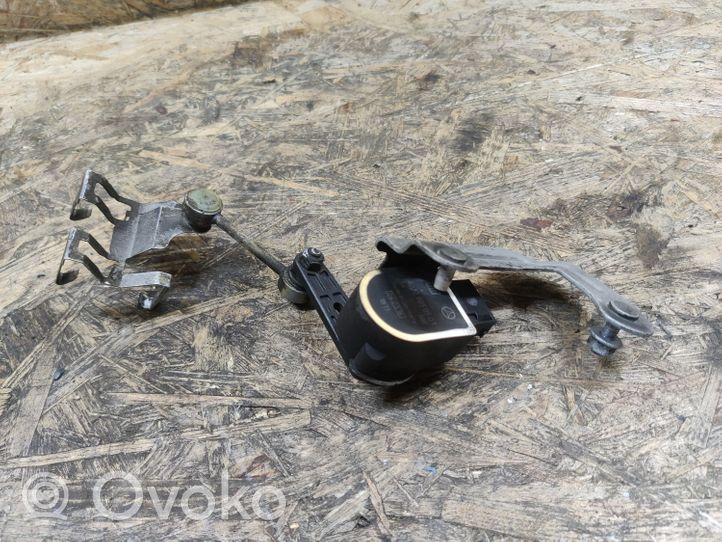 Mercedes-Benz C AMG W205 Augstuma sensors (priekšējo lukturu) A2229050503