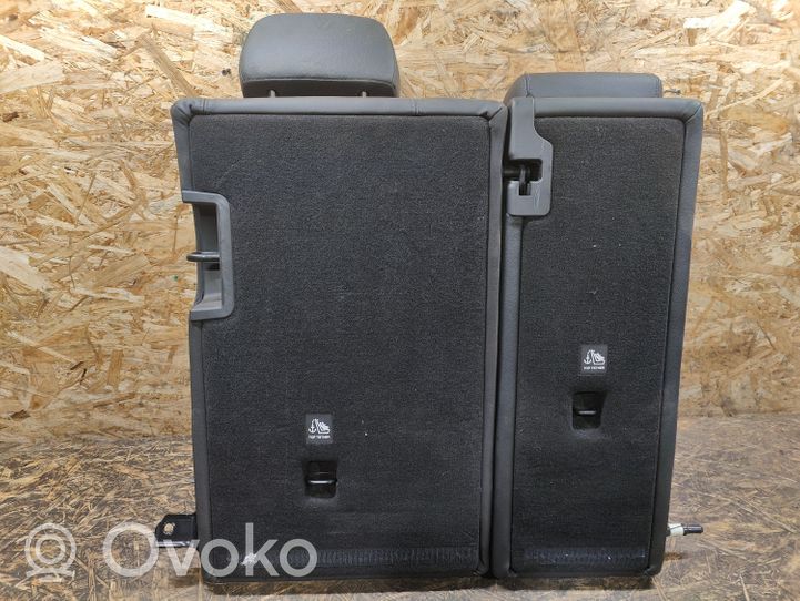 Alfa Romeo Stelvio Rear seat 