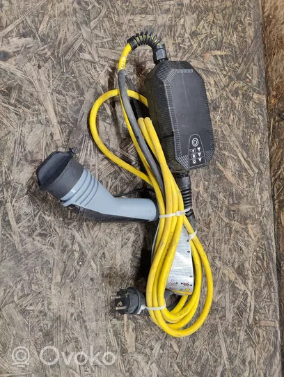 Volkswagen e-Golf Kabel do ładowania samochodu elektrycznego 12E971675CM