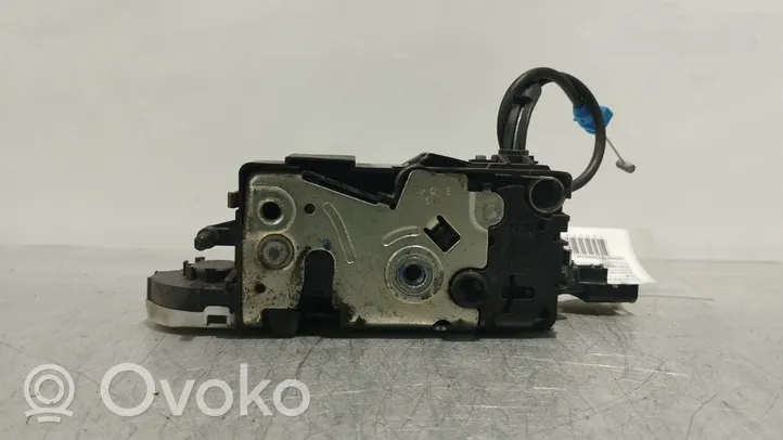 Citroen C4 Grand Picasso Coupe door lock (next to the handle) 