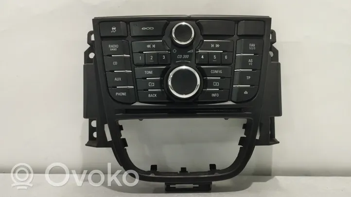 Opel Astra J Radio/CD/DVD/GPS-pääyksikkö 