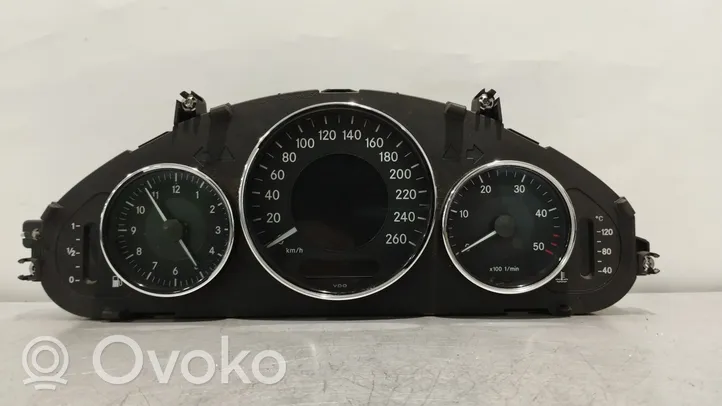 Mercedes-Benz CLC CL203 Compteur de vitesse tableau de bord 