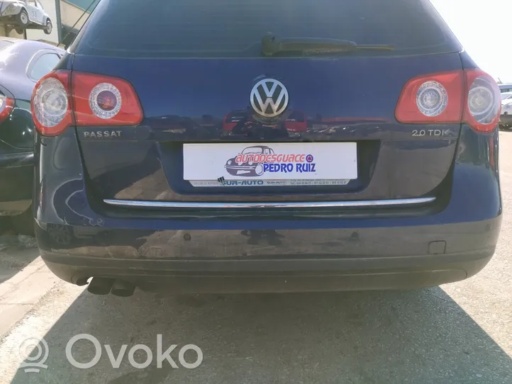 Volkswagen Passat Alltrack Zderzak tylny 