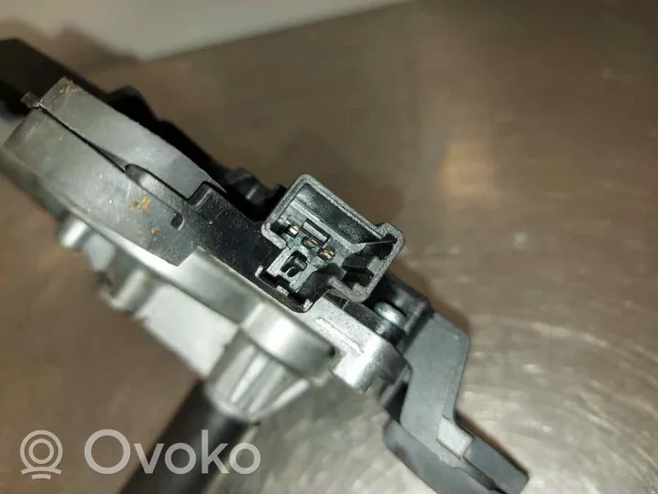 Volvo V40 Moteur d'essuie-glace arrière 31294492