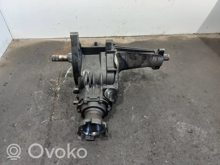 Opel Antara Редуктор коробки передач (раздатка) 96817139