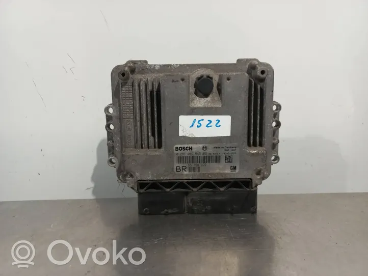 Opel Zafira B Calculateur moteur ECU 55198922