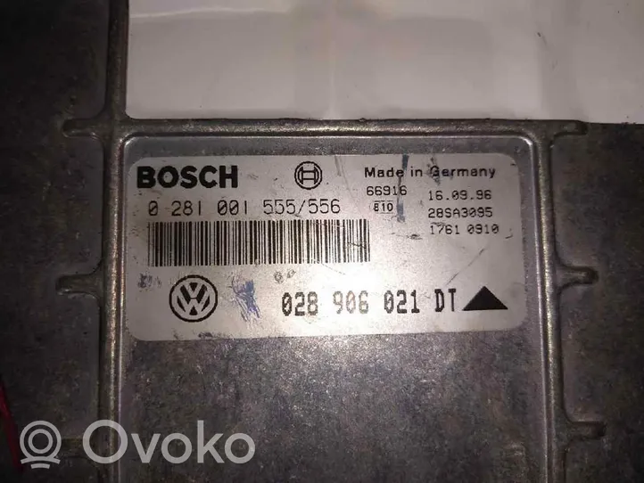 Volkswagen PASSAT B5 Moottorin ohjainlaite/moduuli 028906021DT