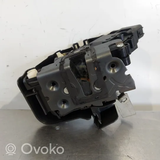 Ford Focus Zamek drzwi tylnych 4M5AR26413BE