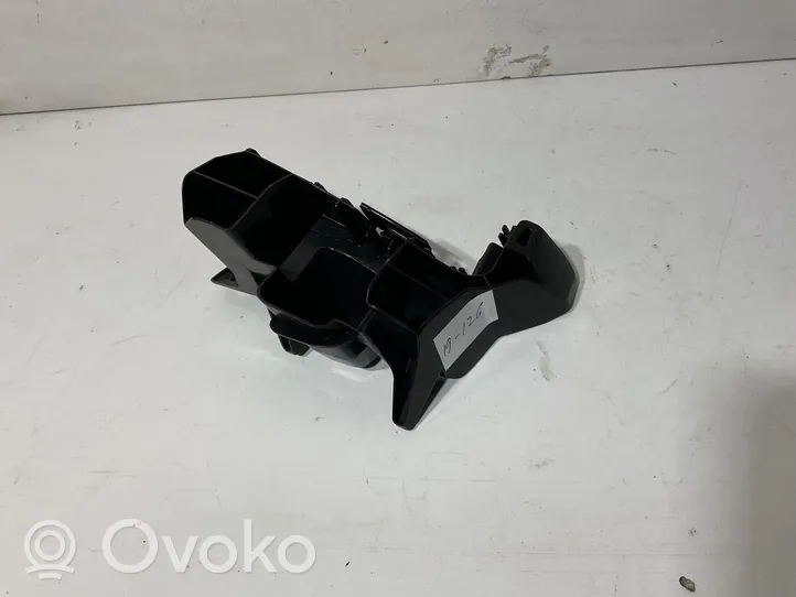 Lexus UX Takapuskurin kannake 52562