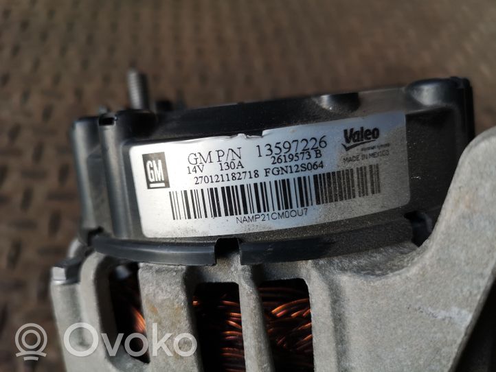 Opel Mokka X Generatore/alternatore 13597226