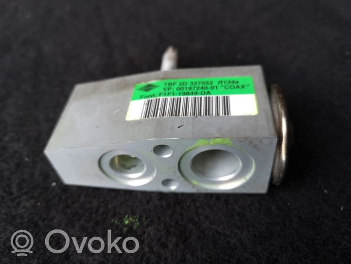 Ford Focus Air conditioning (A/C) expansion valve F1F119849DA