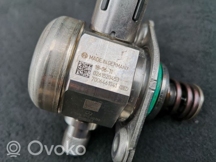 Mercedes-Benz C W205 Pompe d'injection de carburant à haute pression A2640700000