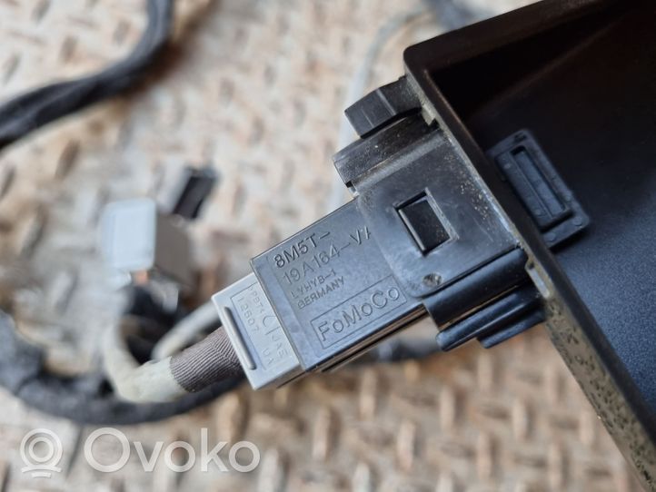 Volvo V40 Connettore plug in USB 8M5T19A164VA