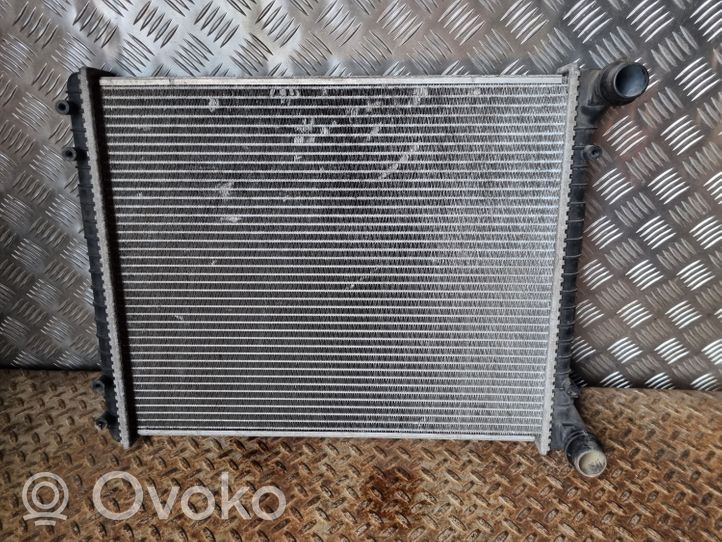 Audi A2 Coolant radiator 8Z0121251D