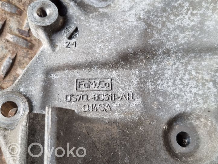 Ford Kuga II Generator/alternator bracket DS7Q8D611AH