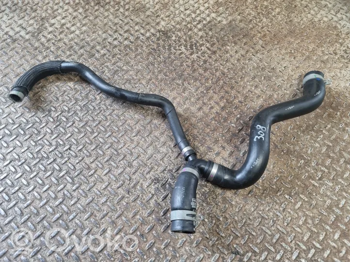 Ford Escape IV Tuyau de liquide de refroidissement moteur LX618B274