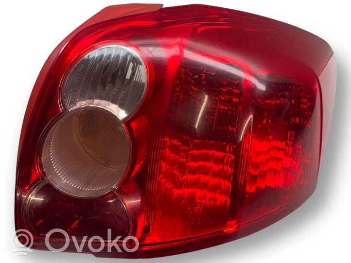 Toyota Auris 150 Lampa tylna 8155102370