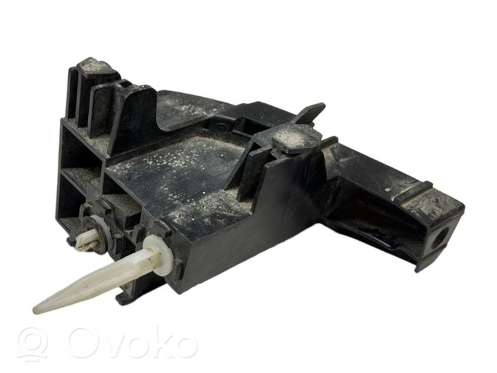 Toyota Land Cruiser (J200) Galinis laikiklis bamperio 5256260040