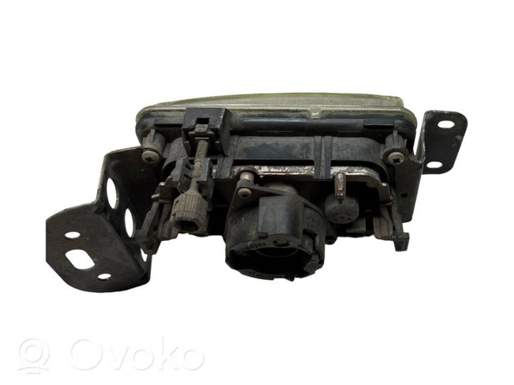 Toyota Corolla E120 E130 Feu antibrouillard avant 8121002051