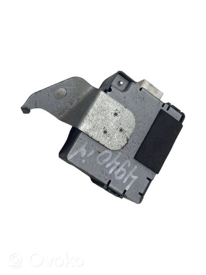 Toyota Land Cruiser (J120) Durų elektronikos valdymo blokas 8974160340